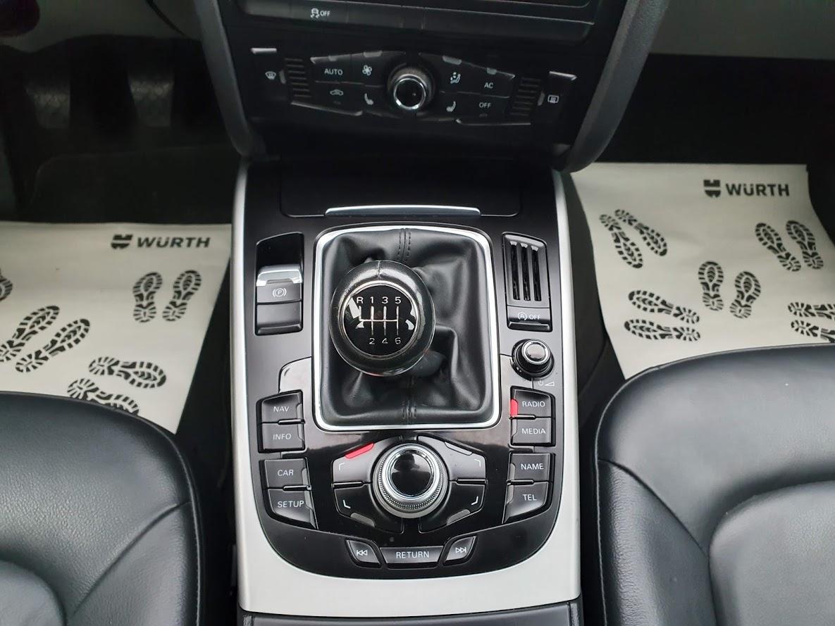 Audi A4 2,0 TDI - koža