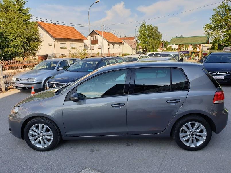 VW Golf VI 1,6 TDI - Style, Navigacija, Koža-tkanina